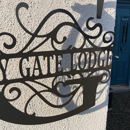 Grey Gate Foxford