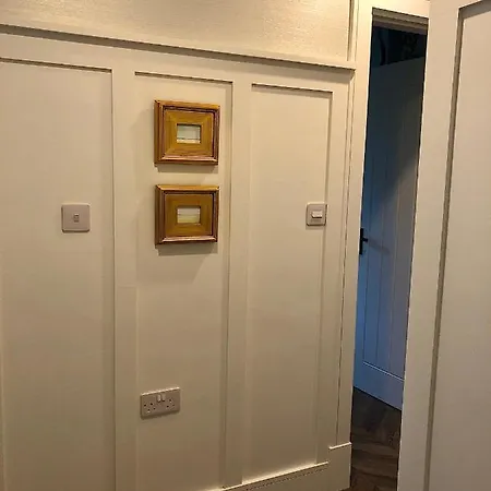 Grey Gate *